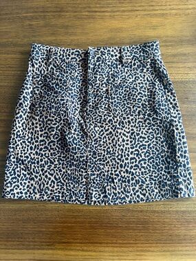 J-Crew Size 0 Leopard Print A-Line Mini Skirt in Beige and Black